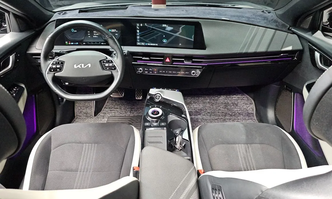 Kia EV6 — фото 8