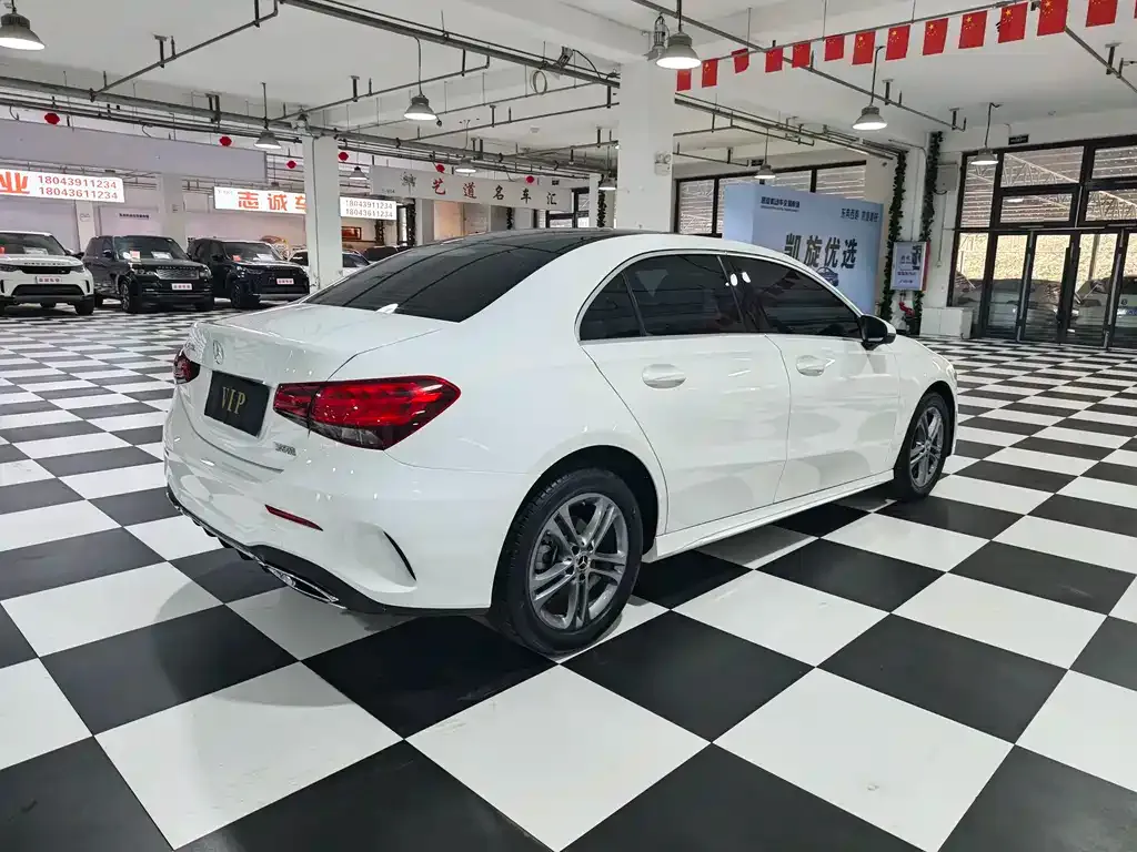 Mercedes-Benz A-Class — фото 10