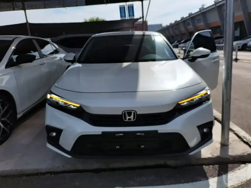 Honda Civic — фото 5