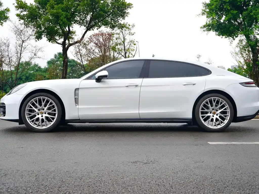 Porsche Panamera — фото 2
