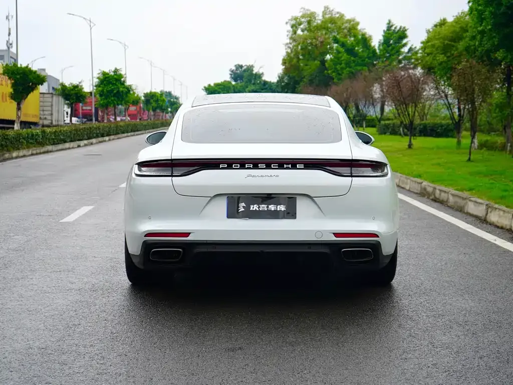 Porsche Panamera — фото 9