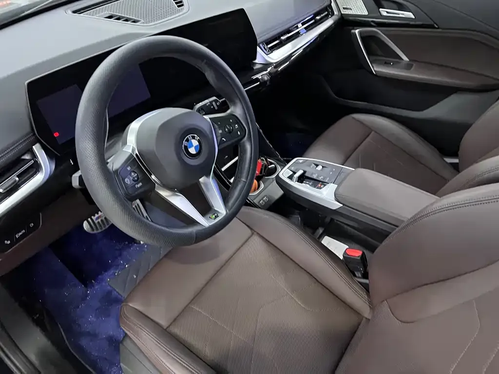 BMW X1 — фото 2