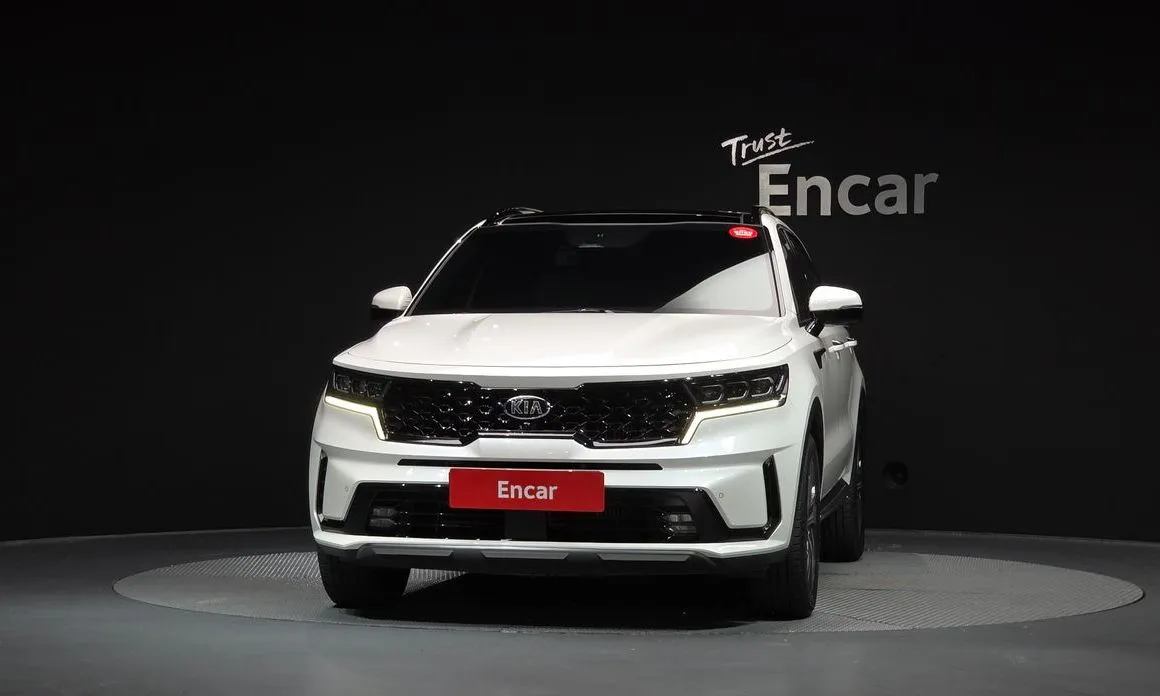 Kia Sorento — фото 10