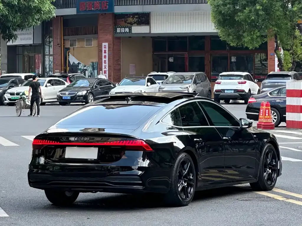 Audi A7 — фото 8