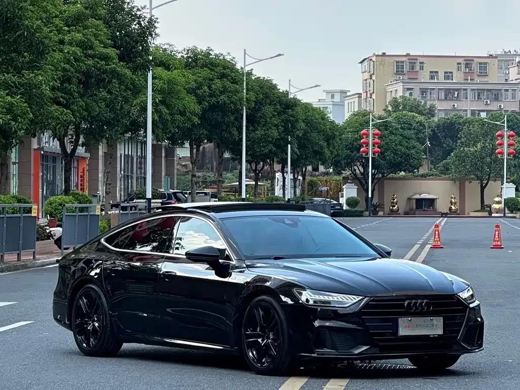 Audi A7 — фото 7