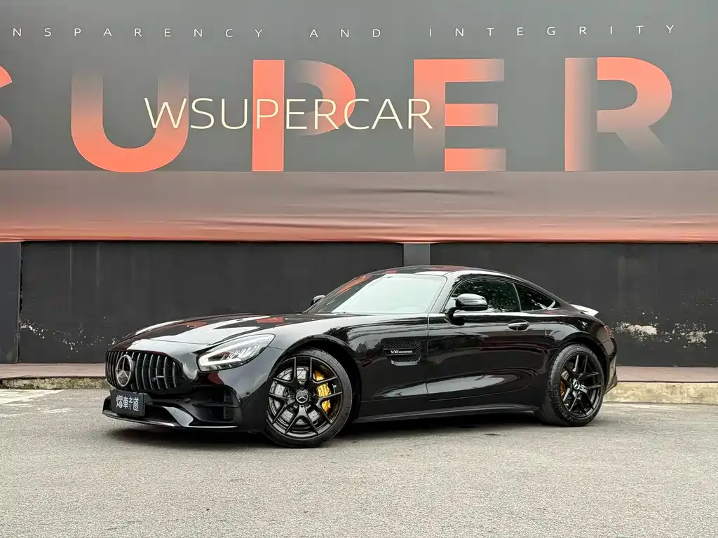 Mercedes-Benz AMG GT — фото 1