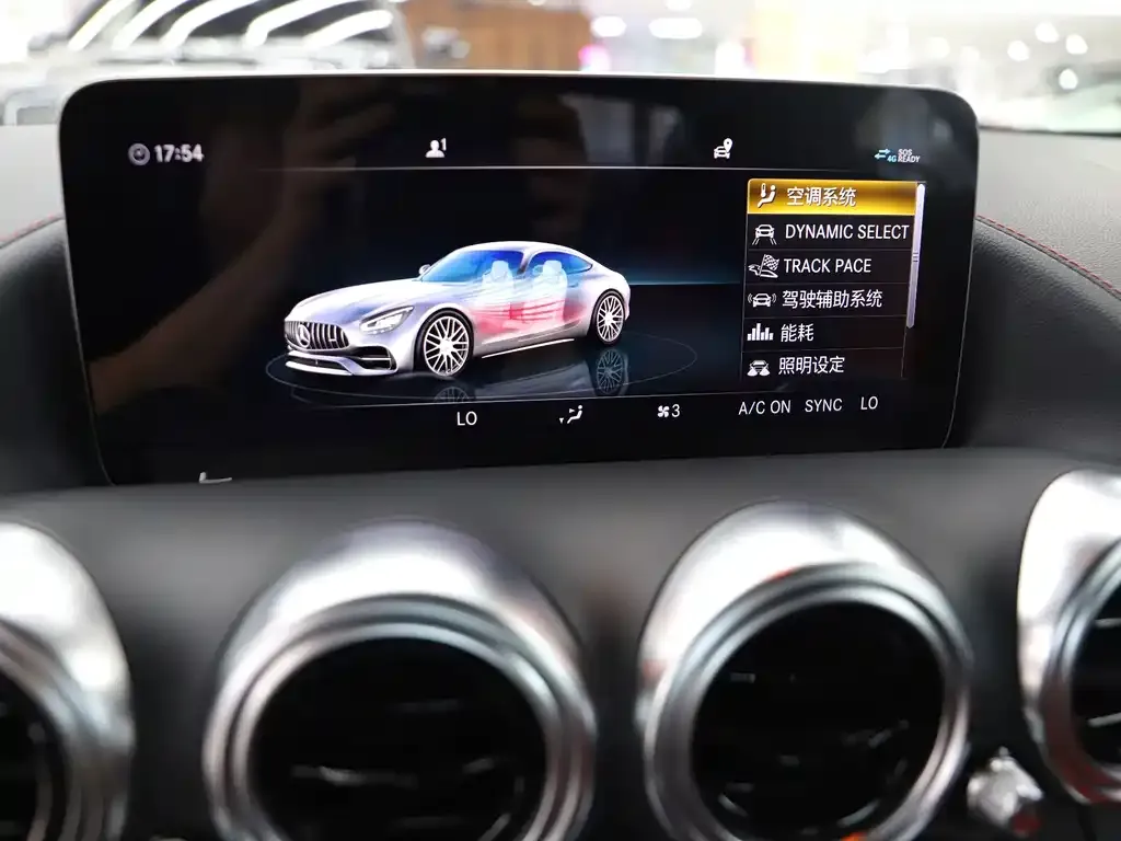 Mercedes-Benz AMG GT — фото 10