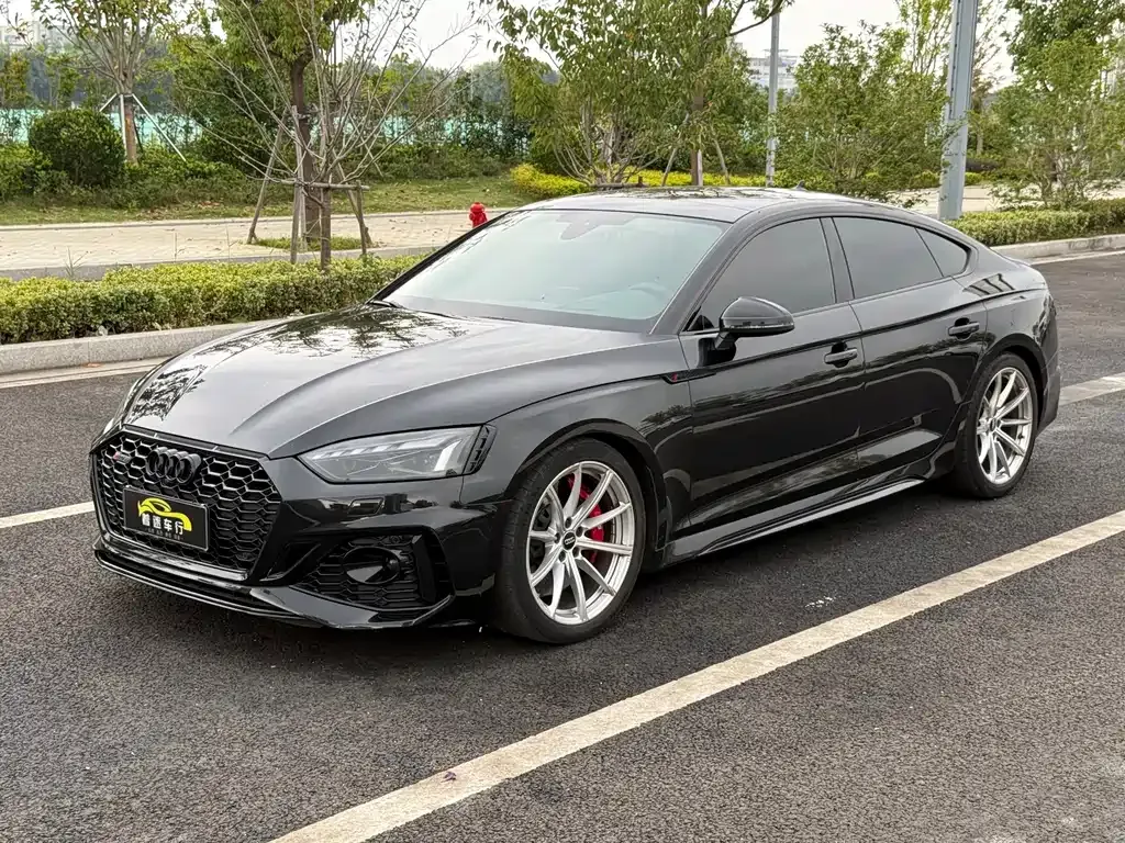 Audi RS 5 — фото 1