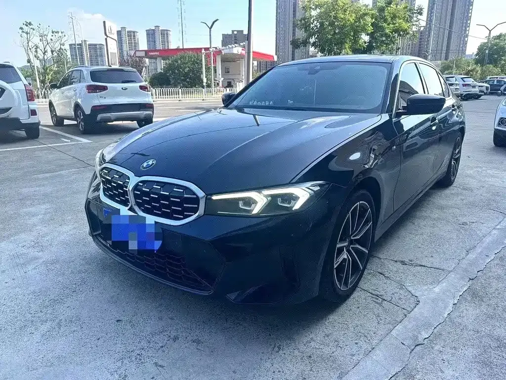 BMW 3 Series — фото 1