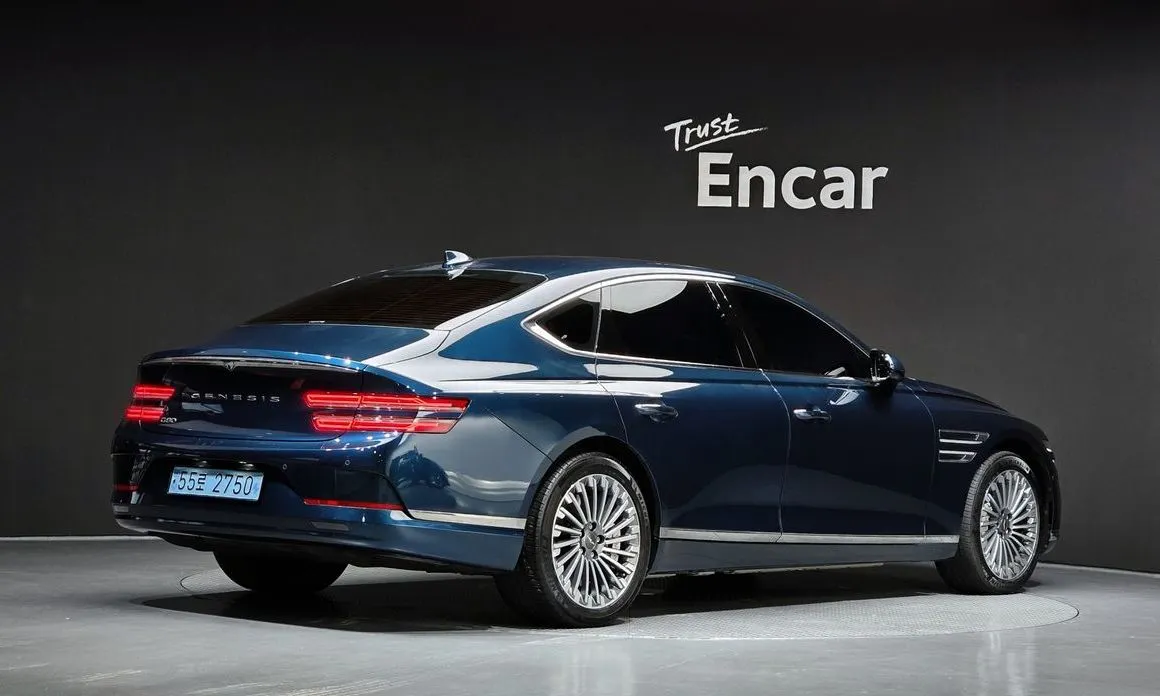 Genesis G80 — фото 10