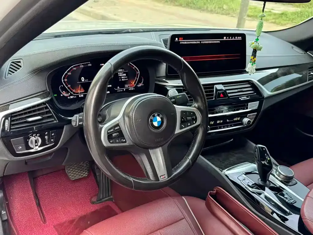 BMW 5 Series — фото 2