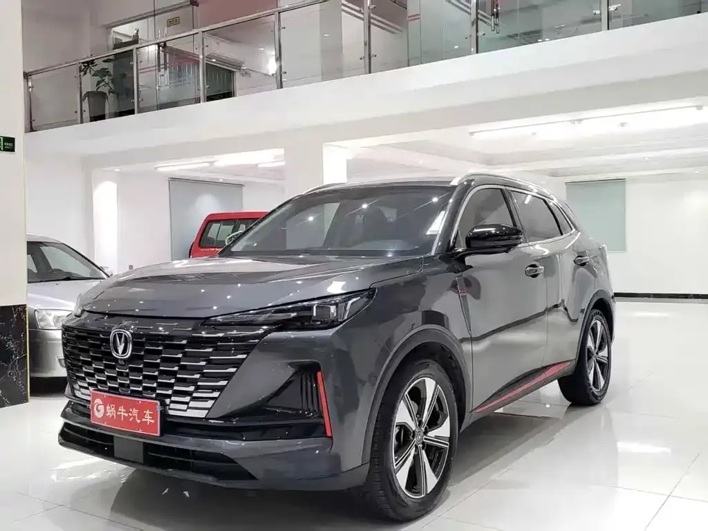 Changan CS55PLUS — фото 1