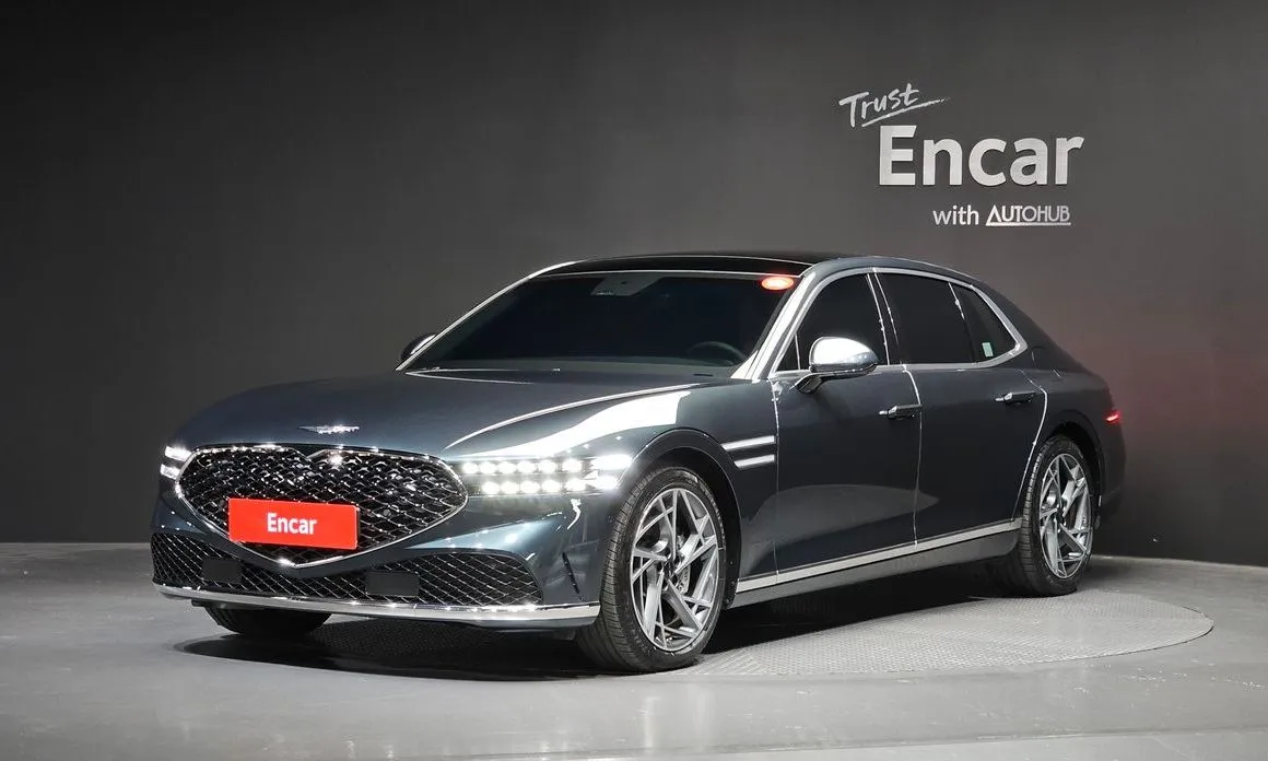 Genesis G90 — фото 1