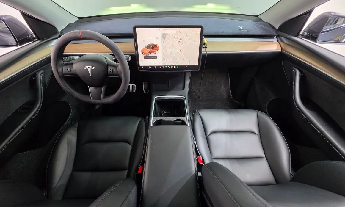 Tesla Model Y — фото 7