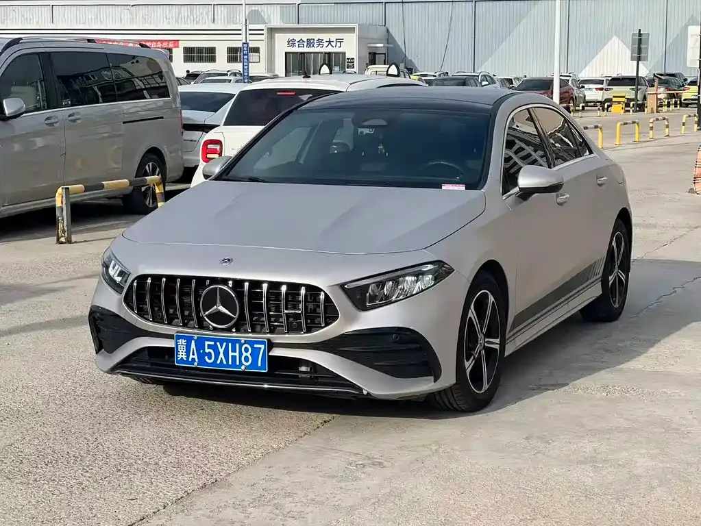 Mercedes-Benz A-Class — фото 1