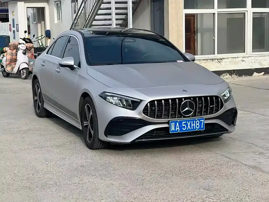 Mercedes-Benz A-Class — фото 10