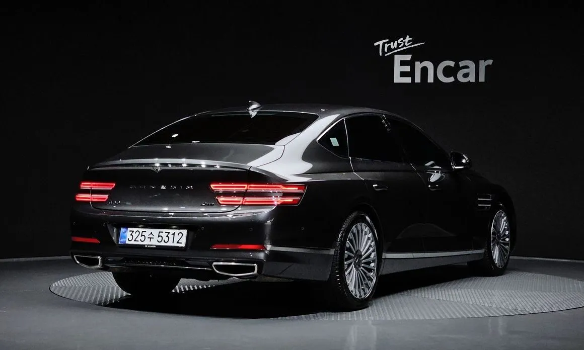 Genesis G80 — фото 9