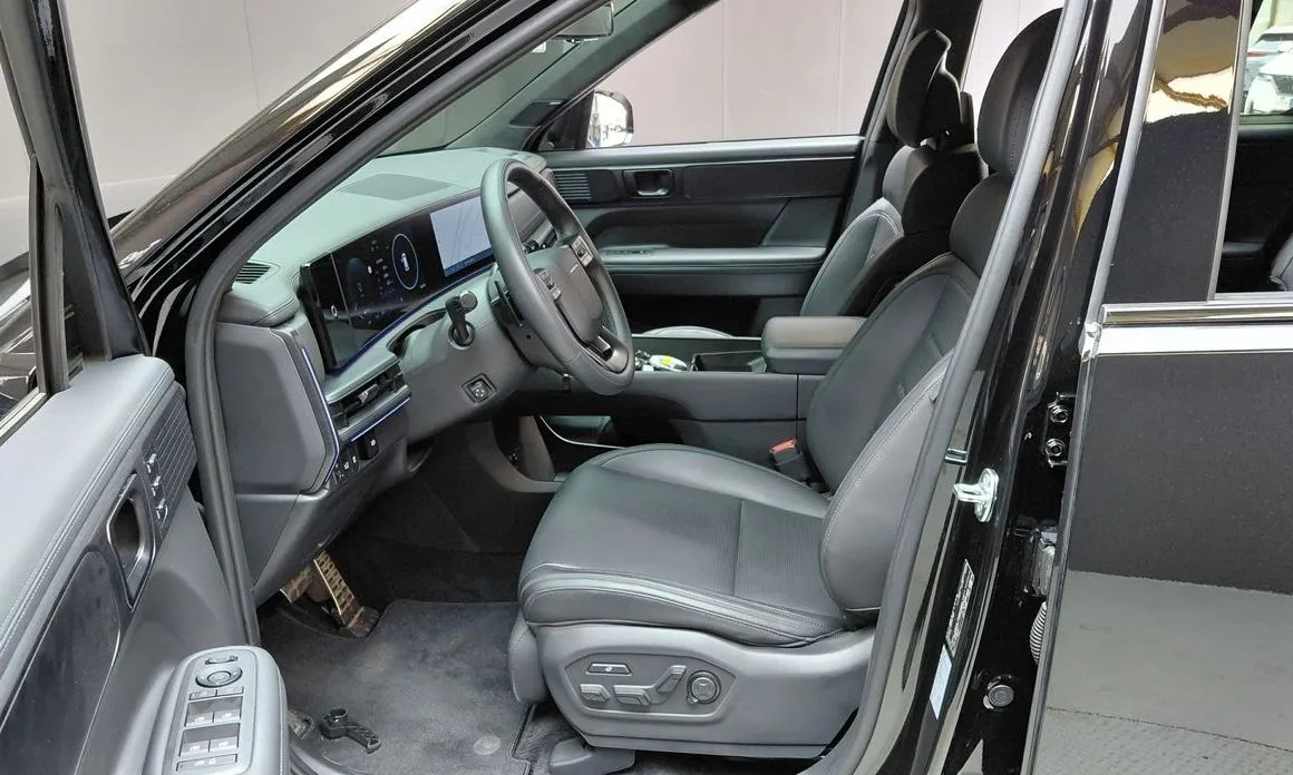 Hyundai Santafe — фото 8
