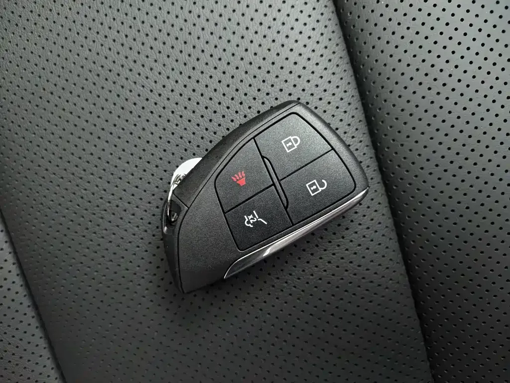 Buick Envision Plus — фото 8