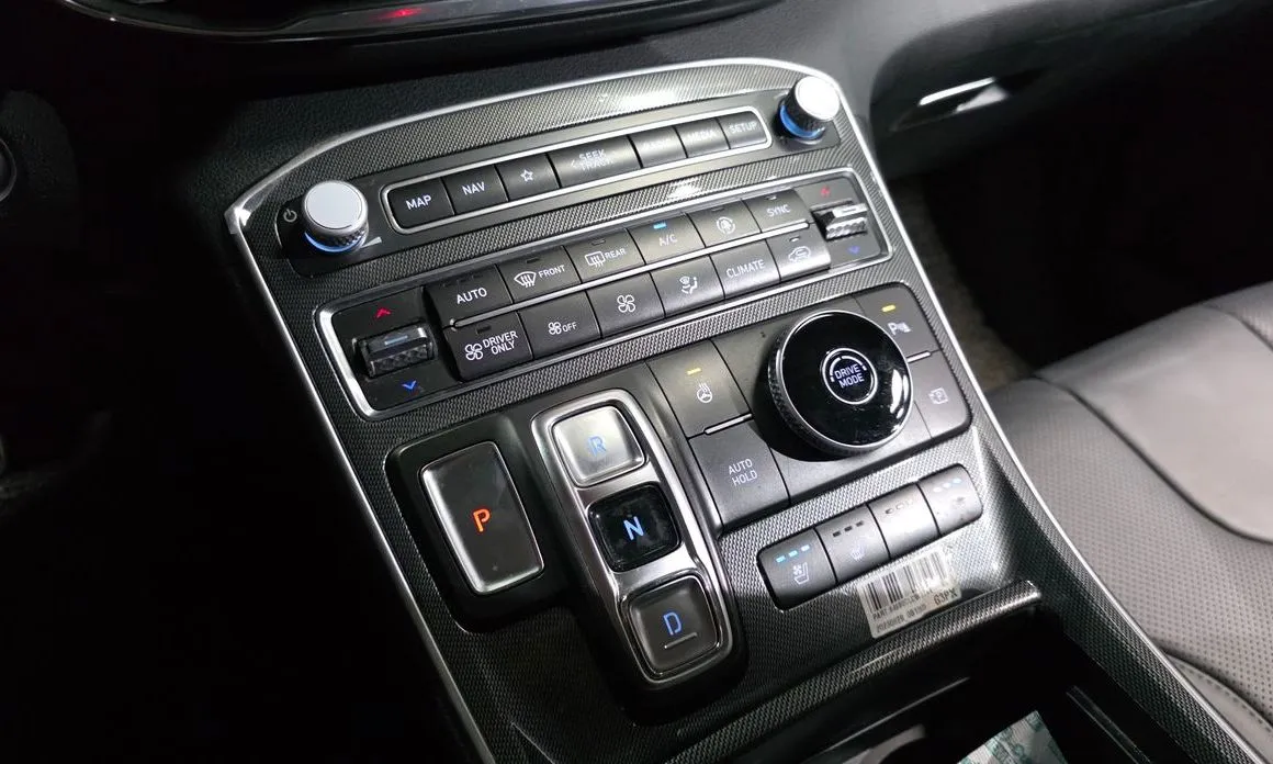Hyundai Santafe — фото 8