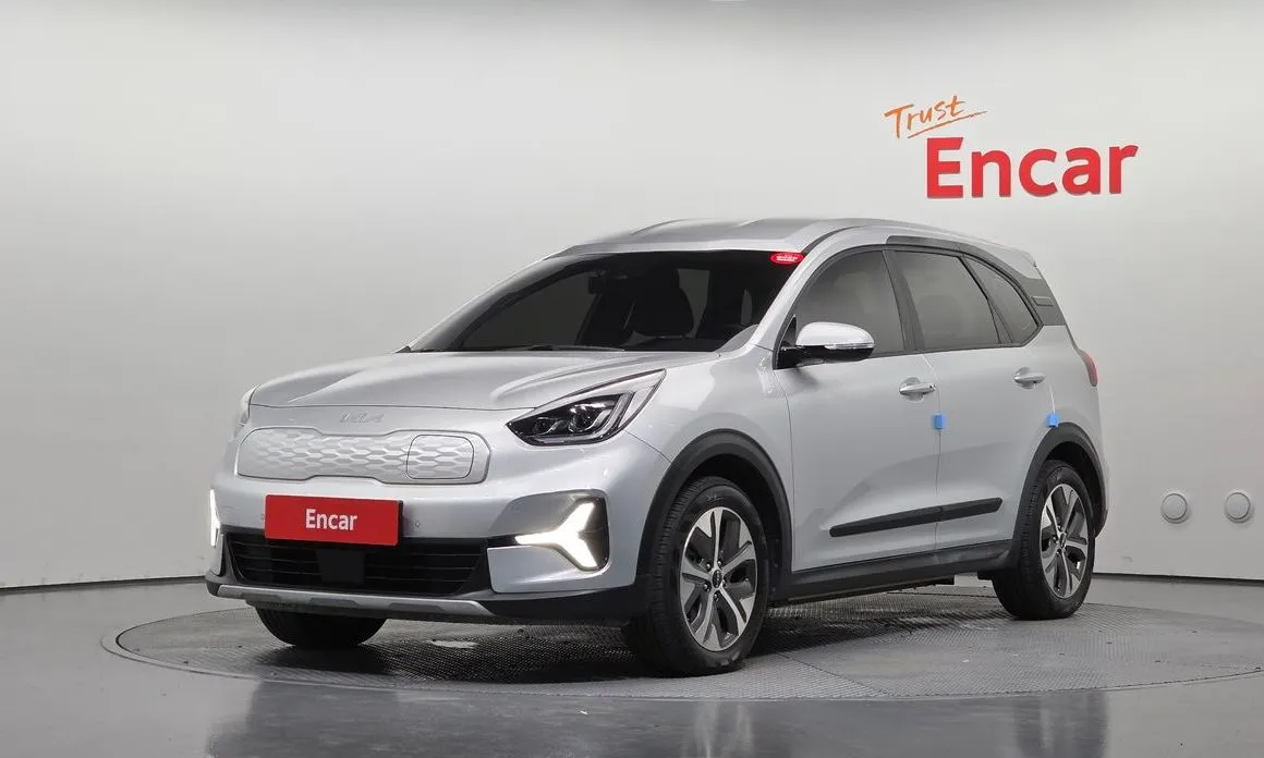 Kia Niro — фото 1