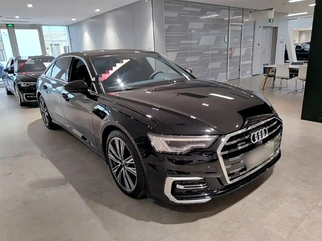 Audi A6L — фото 8