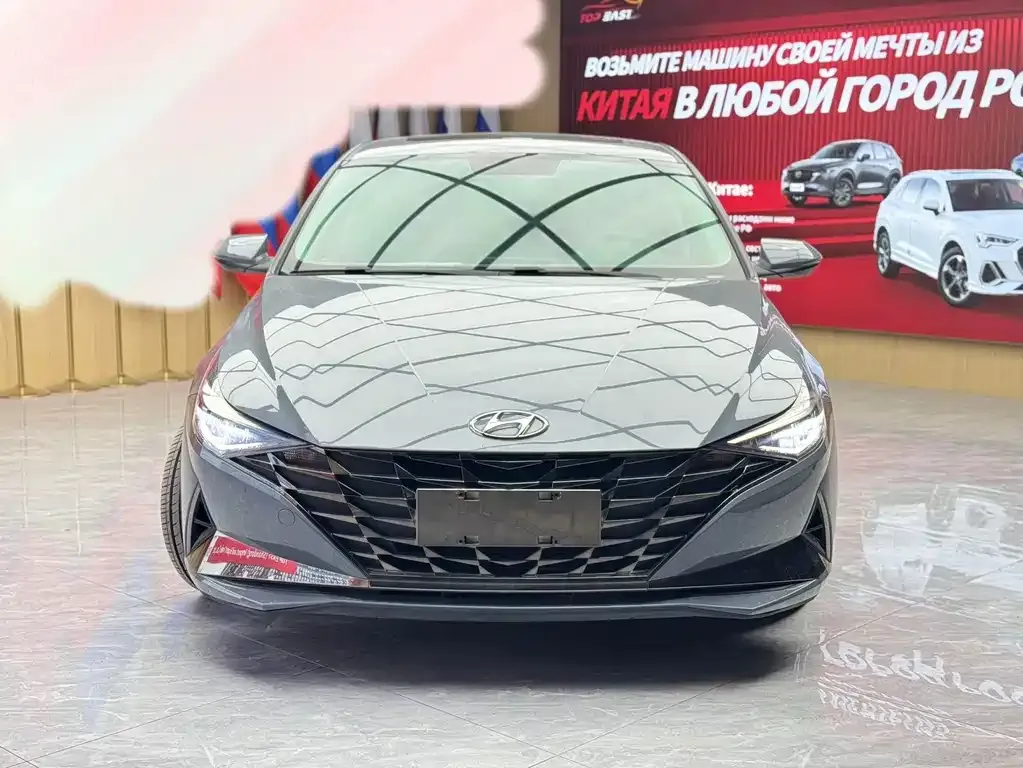 Hyundai Elantra — фото 7