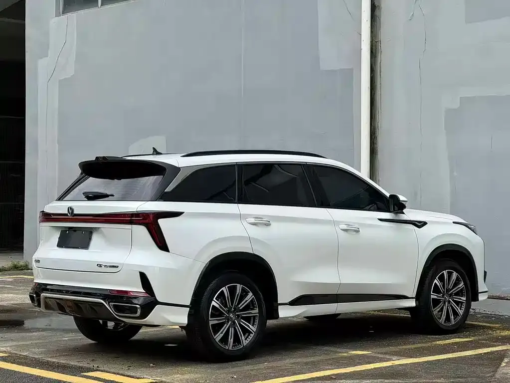 Changan CS75 PLUS — фото 6