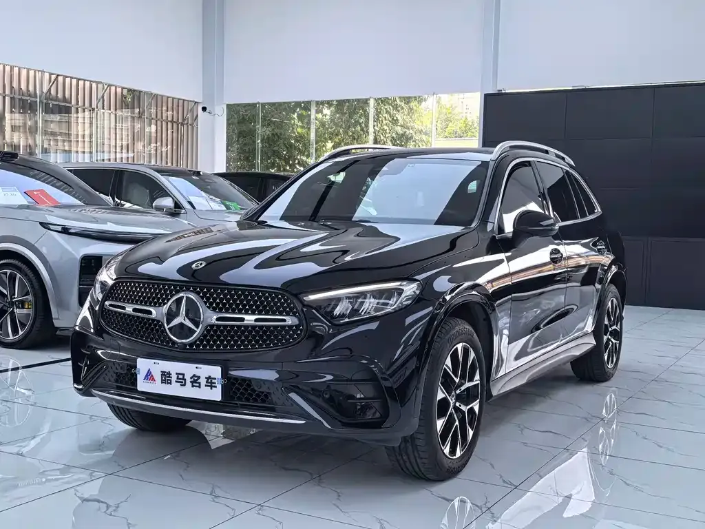 Mercedes-Benz GLC — фото 1