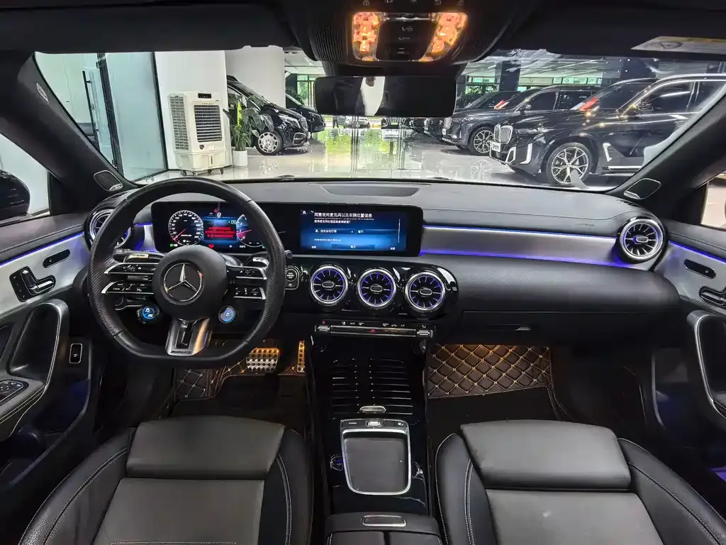 Mercedes-Benz CLA AMG — фото 4