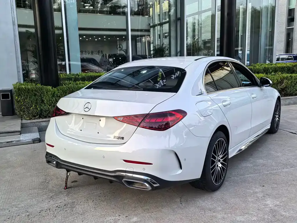 Mercedes-Benz C-Class — фото 10