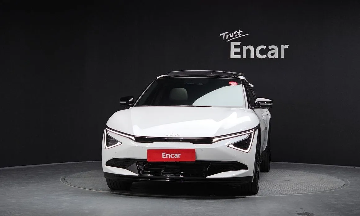 Kia EV6 — фото 6