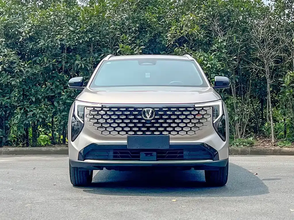 Changan CS55PLUS — фото 7
