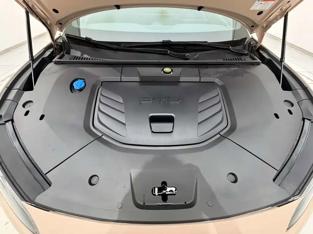 BYD Seal 06GT — фото 8