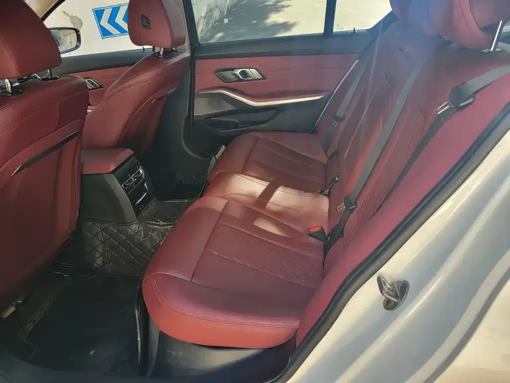 BMW 3 Series — фото 10