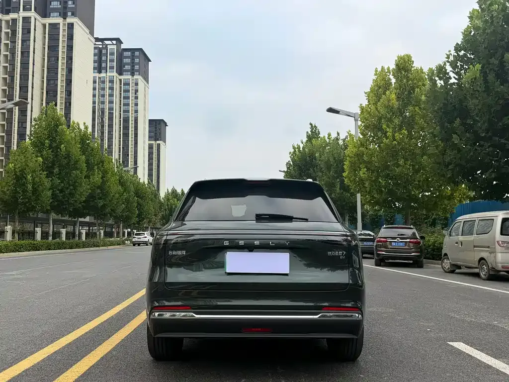 Geely Galaxy Xingjian 7 — фото 9