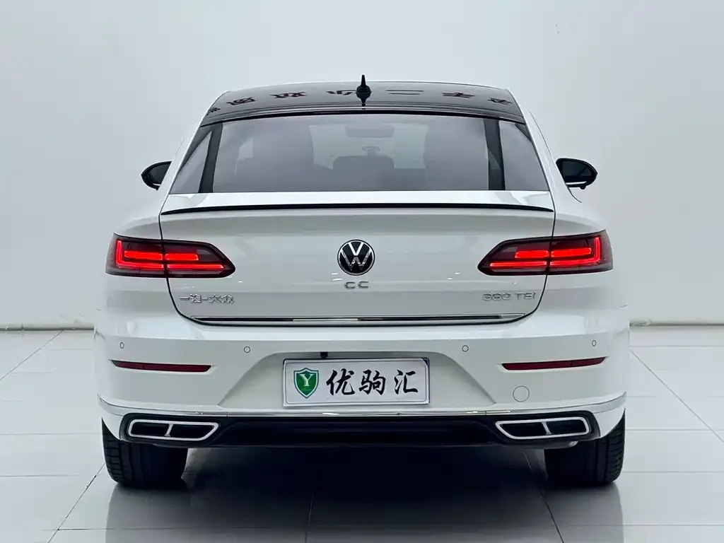 Volkswagen CC — фото 6