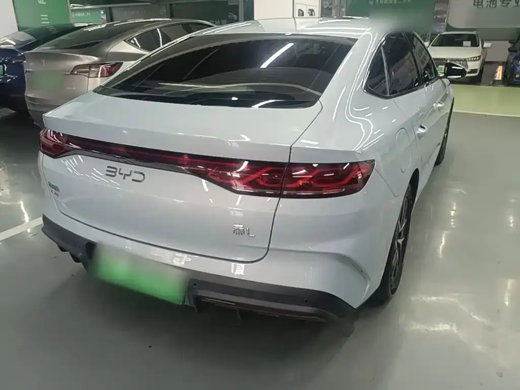 BYD Qin L — фото 2