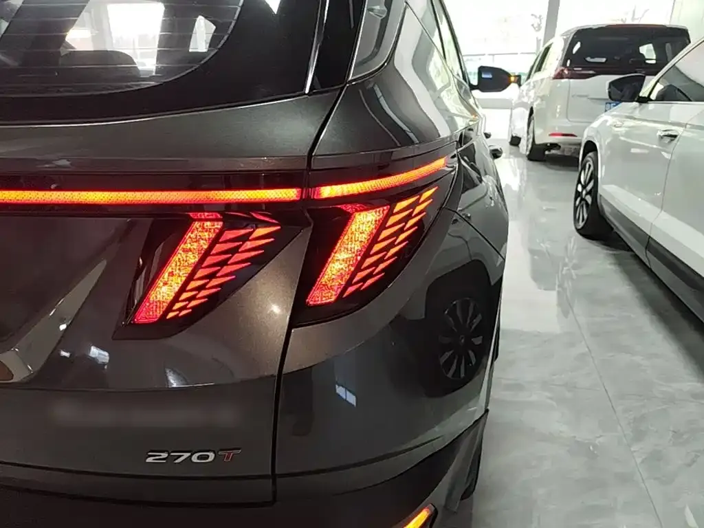 Hyundai Tucson — фото 2
