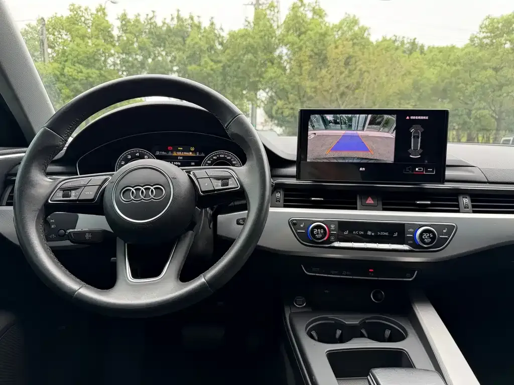 Audi A4 (Import) — фото 4