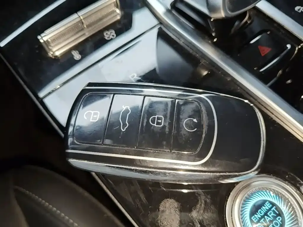 Chery Tiggo 8 PLUS — фото 9