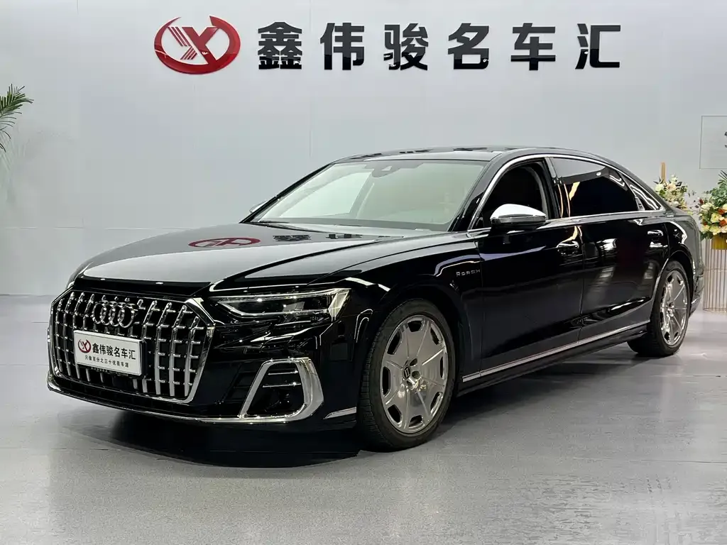 Audi A8 — фото 3