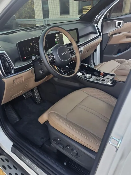 Kia Sorento — фото 3