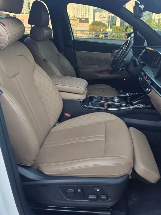Kia Sorento — фото 9