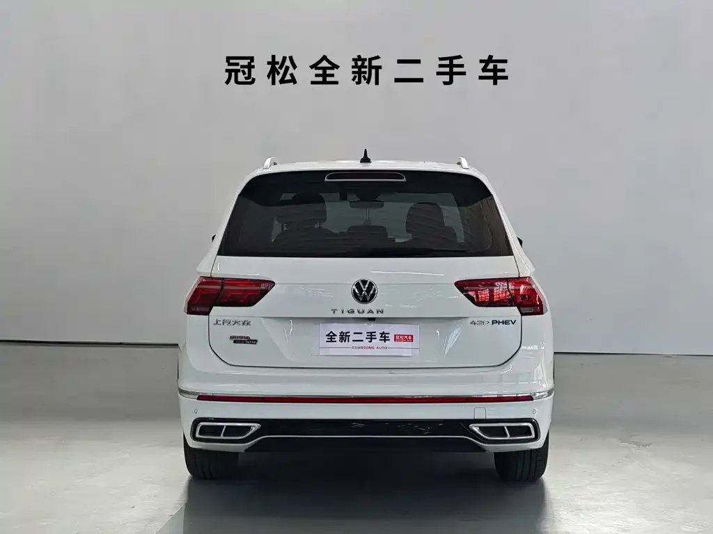 Volkswagen Tiguan L PHEV — фото 3