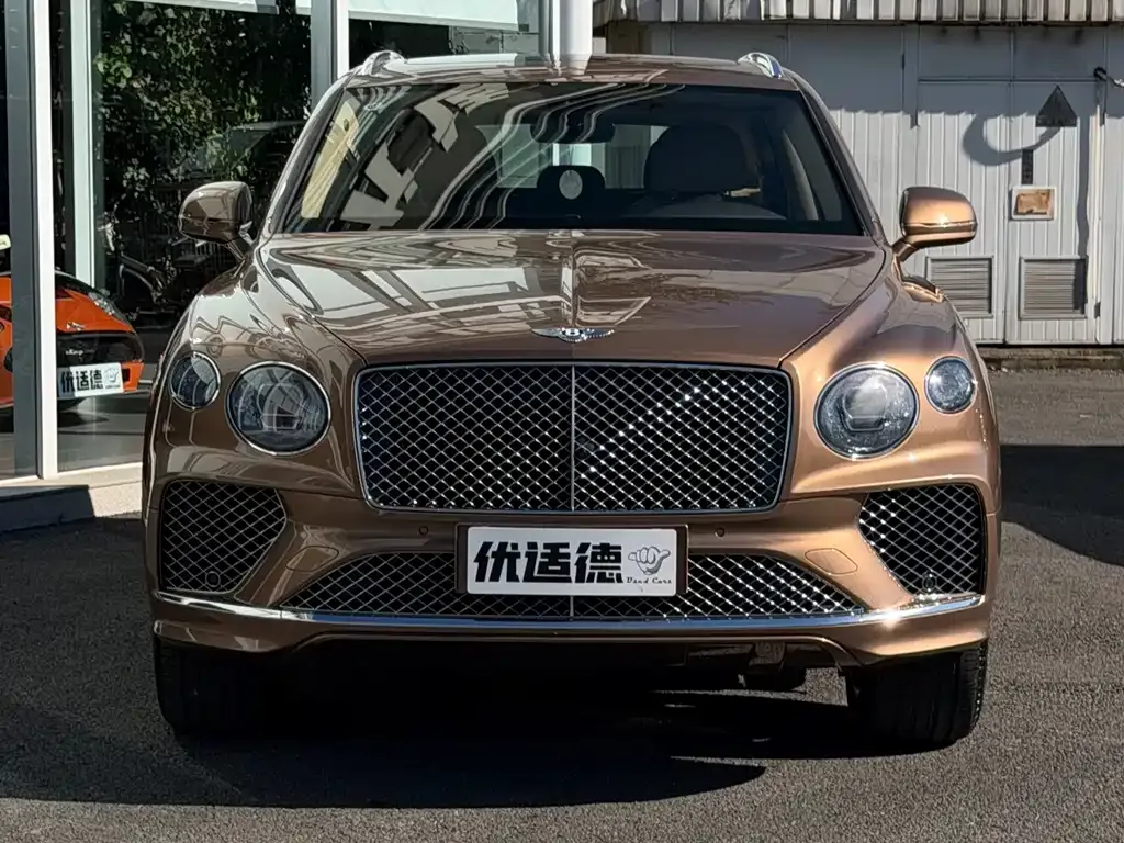 Bentley Bentayga — фото 4