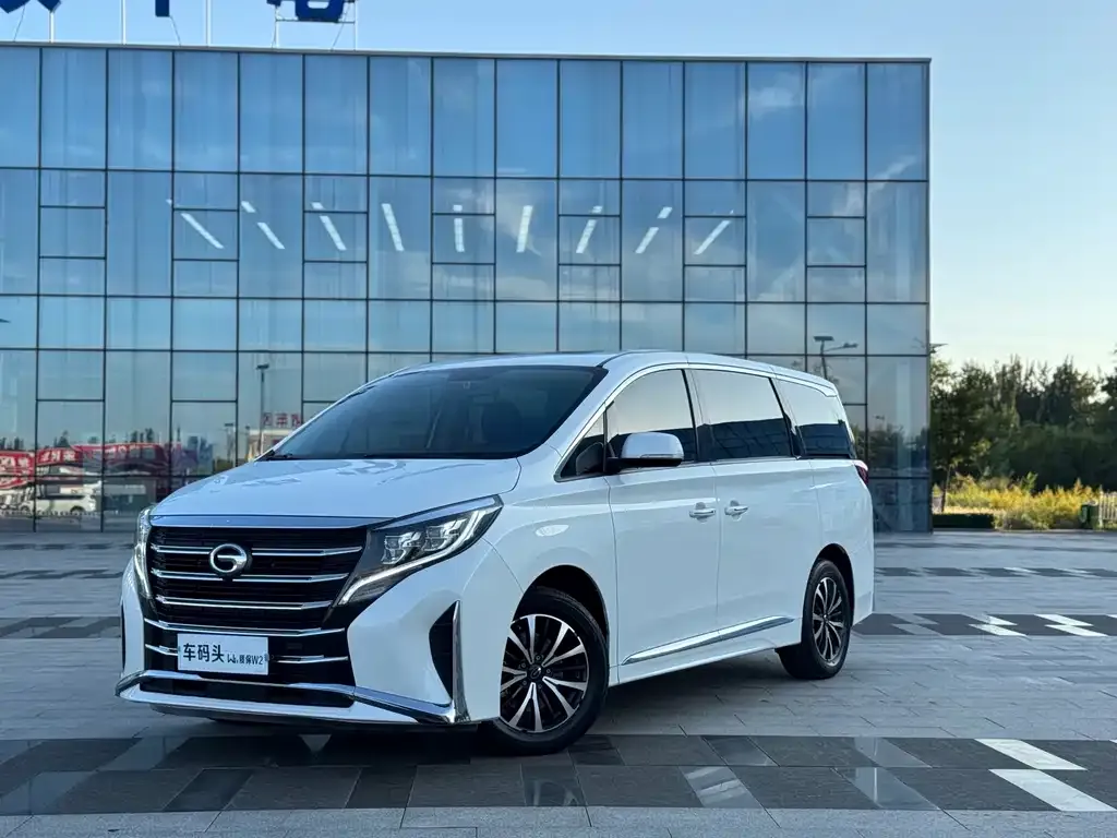 GAC Motor Trumpchi M8 — фото 1