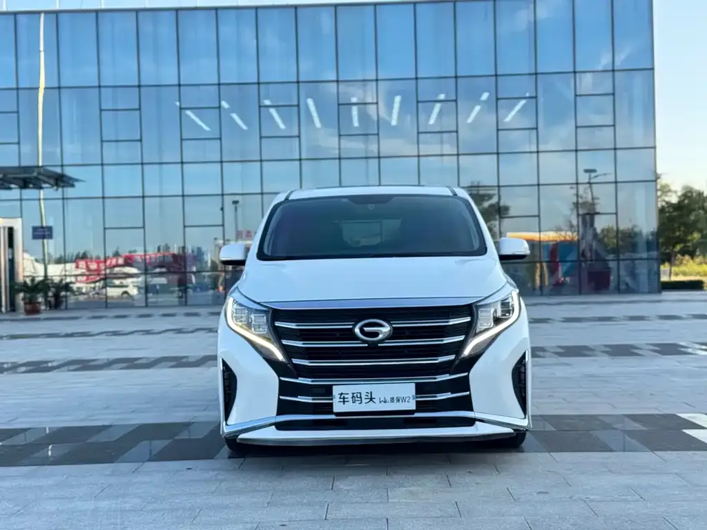 GAC Motor Trumpchi M8 — фото 2