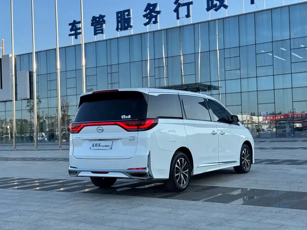 GAC Motor Trumpchi M8 — фото 4