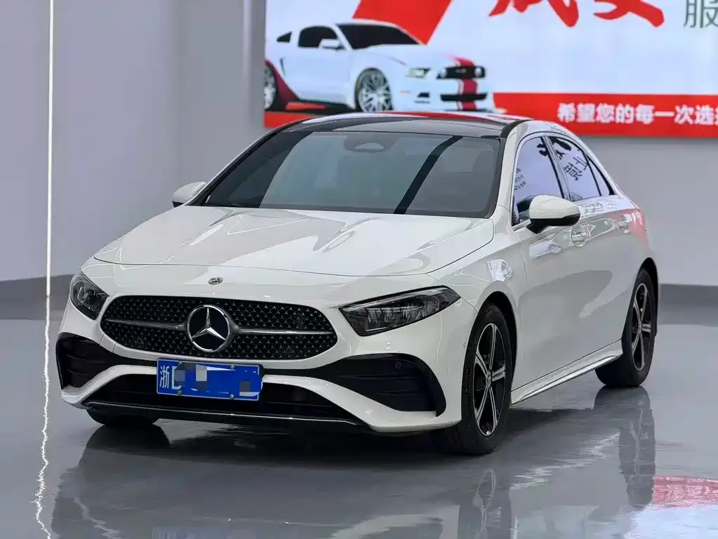 Mercedes-Benz A-Class — фото 1